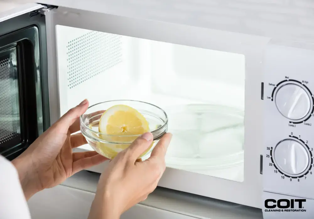 Using Lemon to Clean Microwaves